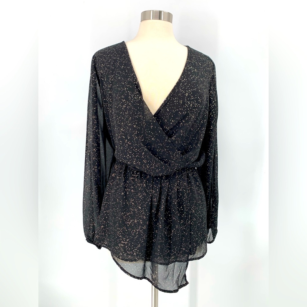 Lane Bryant - Black & Gold Peplum Top